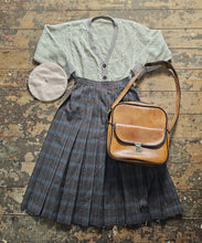 Load image into Gallery viewer, Vintage Wool Skirt