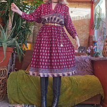 Load image into Gallery viewer, Vintage Burgundy Midi Dress