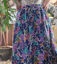 Load image into Gallery viewer, 90s Grape Midi Skirt