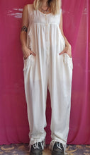 Load image into Gallery viewer, Vintage Relaxed Fit Jumpsuit