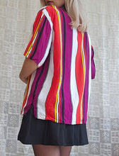 Load image into Gallery viewer, 90s Pinstriped Blouse