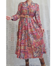 Load image into Gallery viewer, 80s Belted Midi Dress
