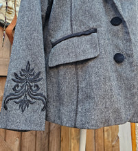 Load image into Gallery viewer, 80s Whimsigoth Box Blazer