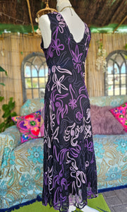90s Whimsigoth Robbin Dress