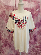 Load image into Gallery viewer, 90s USA Tshirt