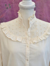 Load image into Gallery viewer, Vintage Cream Victorian Style Blouse