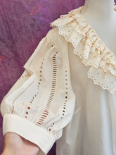 Load image into Gallery viewer, Vintage Rose Blouse