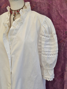 Vintage Drindl Blouse
