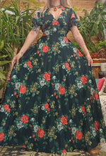 Load image into Gallery viewer, 1970s Forest Maxi Dress