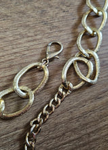 Load image into Gallery viewer, Gold Link Chain Belt