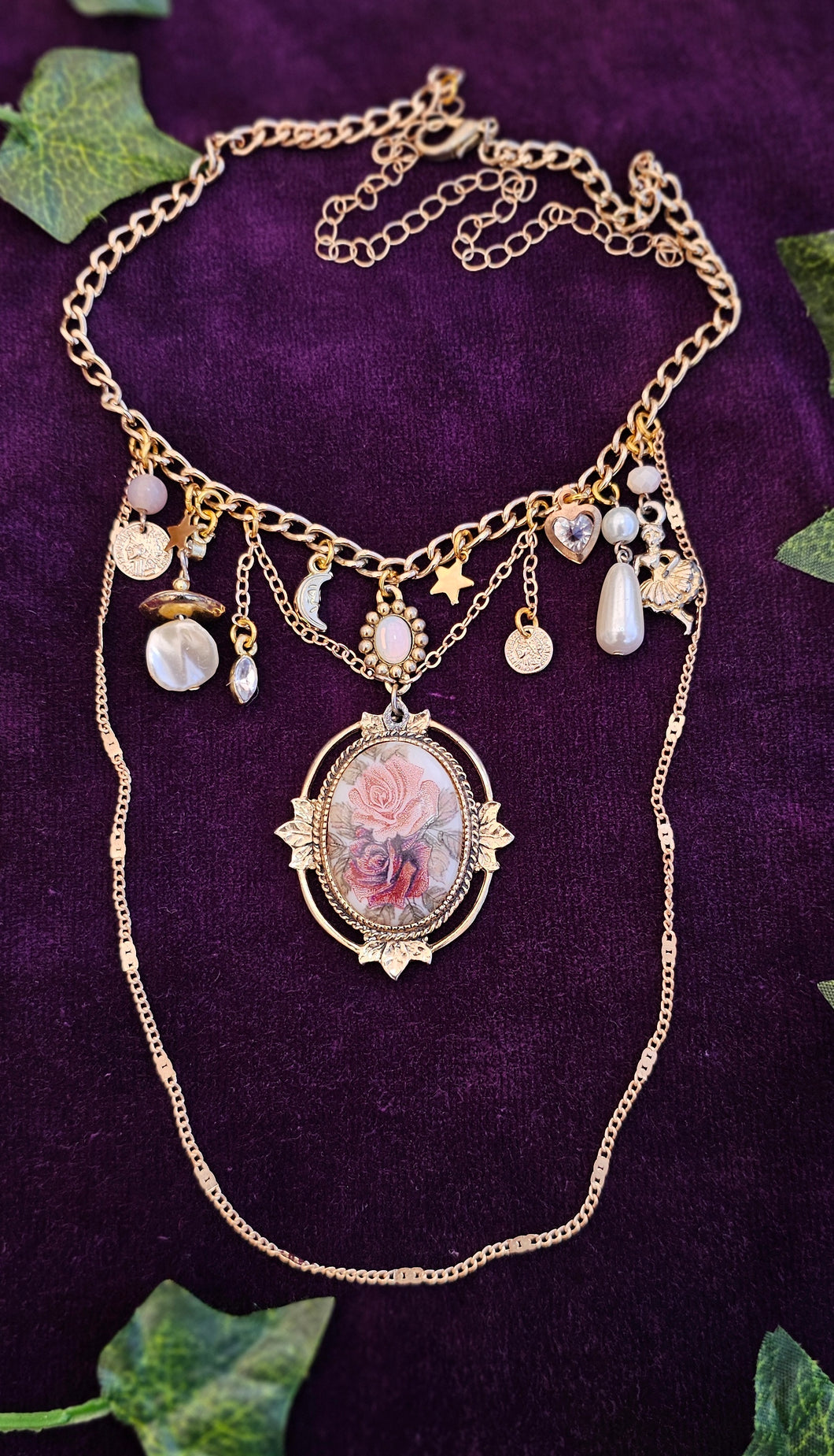 'Cottage' Treasure Charm Choker