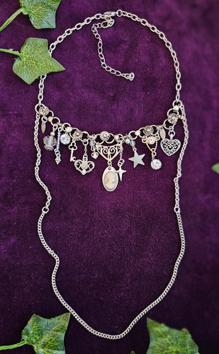 'Delicate Cameo' Treasure Charm Choker