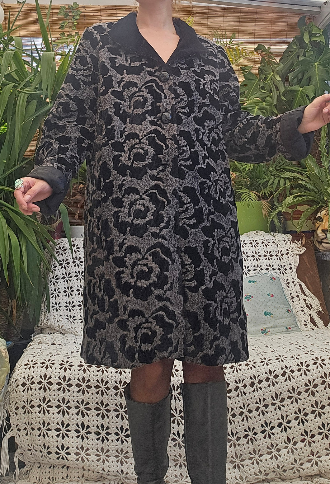 Vintage Velvet Detailed Coat