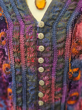 Load image into Gallery viewer, Vintage Whimsigoth Shacket