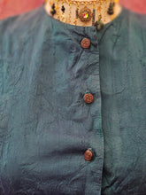 Load image into Gallery viewer, True 1940s Taffeta Blouse