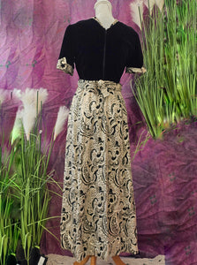 1960s Velvet Detail Maxi Dress
