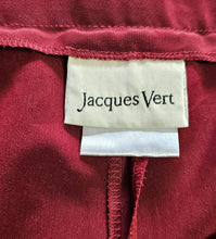 Load image into Gallery viewer, 90s Burgundy Pleated Trousers