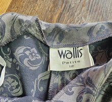 Load image into Gallery viewer, 90s High Waisted Whimsigoth Trousers