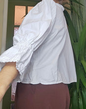 Load image into Gallery viewer, Vintage Romantic Blouse