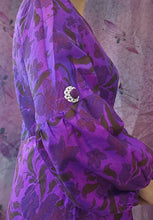 Load image into Gallery viewer, 1960s Taffeta Whimsigoth Gown