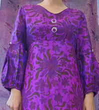 Load image into Gallery viewer, 1960s Taffeta Whimsigoth Gown