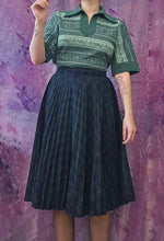 Load image into Gallery viewer, 70s Pleated Plaid Skirt