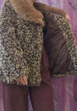 Load image into Gallery viewer, Y2K Faux Fur Jacket