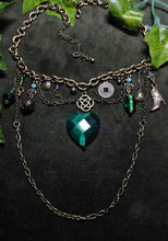 Load image into Gallery viewer, &#39;Green Heart&#39; Treasure Charm Choker