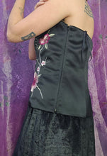 Load image into Gallery viewer, Y2K Embroidered Corset