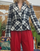 Load image into Gallery viewer, Vintage Plaid Blazer