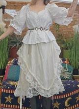 Load image into Gallery viewer, Vintage Milkmaid Blouse