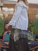 Load image into Gallery viewer, Vintage Milkmaid Blouse