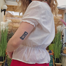 Load image into Gallery viewer, Vintage Embroidered Peasant Blouse