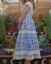 Load image into Gallery viewer, Southern Bell Skirt