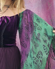 Load image into Gallery viewer, Handmade Whimsigoth Top
