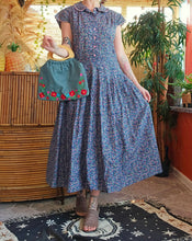 Load image into Gallery viewer, 1970s Betty Barclay Cottage Dress