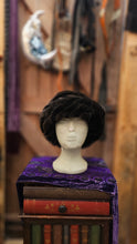 Load image into Gallery viewer, 90s Brown Faux Fur Hat
