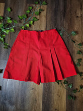 Load image into Gallery viewer, 70s Pleated Shorts