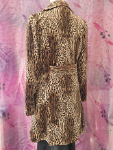 Load image into Gallery viewer, Vintage Animal Print Jacket
