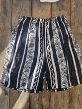 Load image into Gallery viewer, 90s High Waisted Shorts