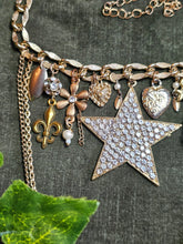 Load image into Gallery viewer, 'Shinning Star' Treasure Charm Choker