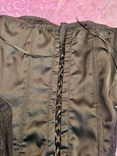 Load image into Gallery viewer, Lace Detailed Corset