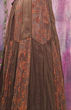 Load image into Gallery viewer, Y2K Belted Maxi Skirt