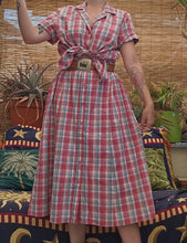 Load image into Gallery viewer, 90s Plaid Waistcoat