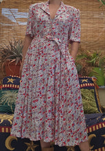 Load image into Gallery viewer, 90s Floral Picnic Dress