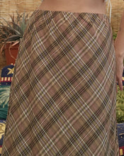 Load image into Gallery viewer, 90s Plaid Twinset