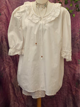 Load image into Gallery viewer, Vintage Milkmaid Blouse