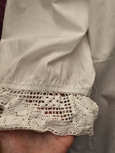 Load image into Gallery viewer, Vintage Milkmaid Blouse