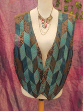 Load image into Gallery viewer, Vintage Patchwork Waistcoat