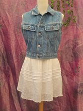 Load image into Gallery viewer, Vintage Denim Waistcoat